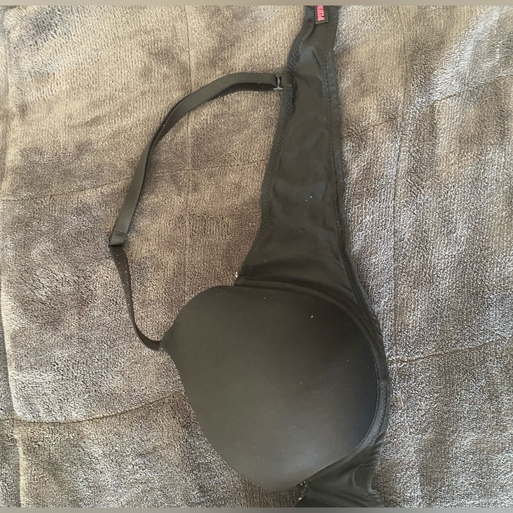 Black Victoria’s Secret Bra - Picture 2 of 5